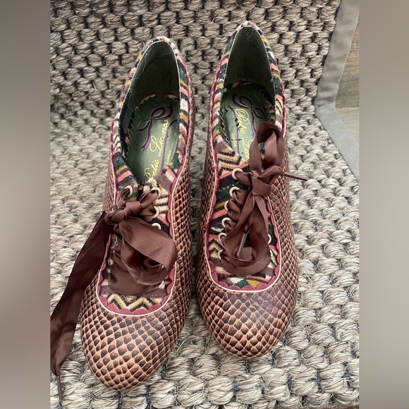 Poetic License Brown Couture Boots Booties Size 6.5 Snakeskin NEW - Picture 4 of 7